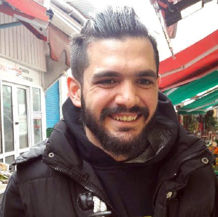 Ο Νίκος Μπιτιρίνης, ιδιοκτήτης ιχθυοπωλείου