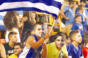 Περίπου 4.500 παιδιά θ’ απολαύσουν τον τελικό στα “Δύο Αοράκια”.