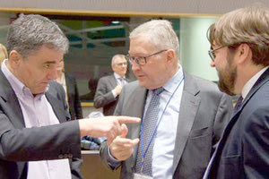 «Θερμό επεισόδιο» σημειώθηκε μεταξύ του προέδρου της ΕΚΤ Μάριο Ντράγκι και του Έλληνα υπουργού Οικονομικών Ευκλείδη Τσακαλώτου κατά τη διάρκεια του Eurogroup.