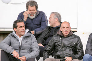 Στις εξέδρες του γηπέδου των Περβολίων χθες Γκώνιας, Λαμπράκης