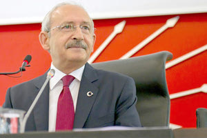 ο αρχηγός της αξιωματικής αντιπολίτευσης στην Τουρκία, πρόεδρος του «κεμαλικού» Λαϊκού Ρεπουμπλικανικού κόμματος (CHP), Κεμάλ Κιλιτσντάρογλου