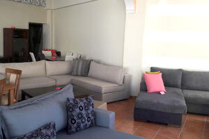 Έκθεση επίπλων από το κατάστημα “Χειροποίητο Έπιπλο Λουκαδάκης”