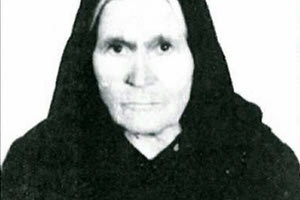 Η αξέχαστη Γουβιανή μαμή Ευγενία Γ. Κουφαλιτάκη (1890-1971)