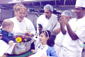 ΔΙΑ ΧΕΙΡΟΣ ΠΟΠΗΣ ΚΟΥΡΚΟΥΤΑΚΗ: Κρητικές γεύσεις στο κέντρο του Ντουμπάι