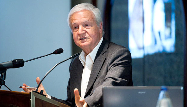 ο Αντώνης Καφάτος