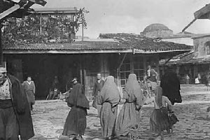 ΦΩΤΟ ΗΜΕΡΑΣ: Μία σπάνια φωτογραφία της πλ. Κορνάρου