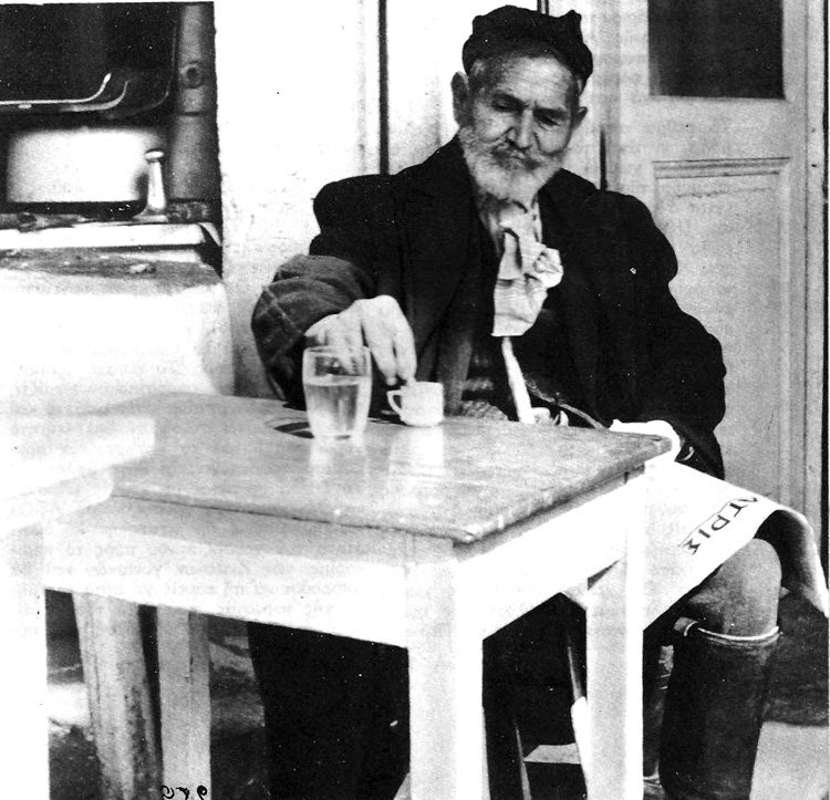  ΦΩΤΟ ΗΜΕΡΑΣ: Καφεδάκι και ενημέρωση από την “Π”