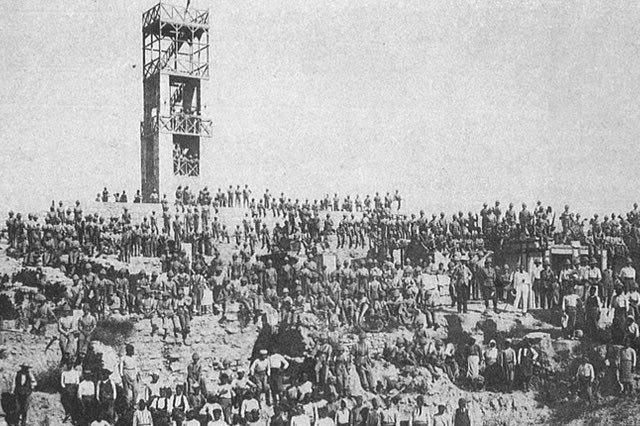 ΦΩΤΟ ΗΜΕΡΑΣ: Εγγλέζοι στρατιώτες στην Κνωσό