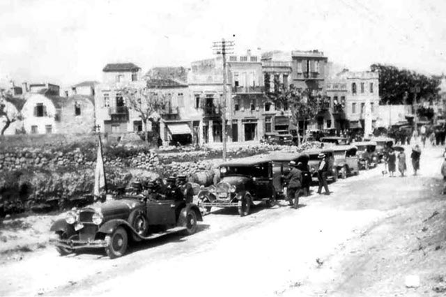 ΦΩΤΟ ΗΜΕΡΑΣ: Τα ταξί στη σειρά!