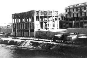 ΦΩΤΟ ΗΜΕΡΑΣ: Το Μέγαρο Φυτάκη και η παραλιακή!