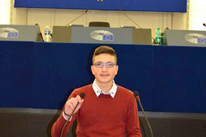 Ο Φώτης Συντιχάκης στο βήμα του Ευρωπαϊκού Κοινοβουλίου στο Στρασβούργο