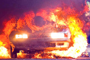 εμπρησμός αυτοκινήτου