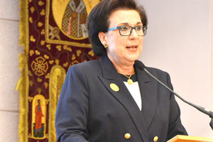 Την κ. Αθηνά Κυριακάκη- Σφακάκη τιμά ο Σοροπτιμιστικός Όμιλος Ηρακλείου.