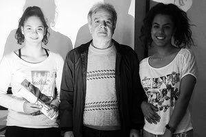 ΛΥΚΕΙΟ ΤΥΜΠΑΚΙΟΥ: Τιμήθηκαν Κυδωνάκη και Πεδιαδιτάκη