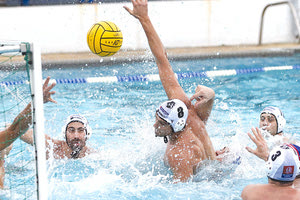 ΠΟΛΟ: Φάση από το ματς του ΟΦΗ με τον Ολυμπιακό