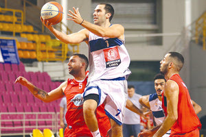 Στιγμιότυπο από το ματς του α’ γύρου ανάμεσα στο «Ηράκλειο» και την Κόρινθο