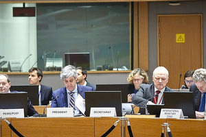 Έπαινοι για την Ελλάδα από το Eurogroup