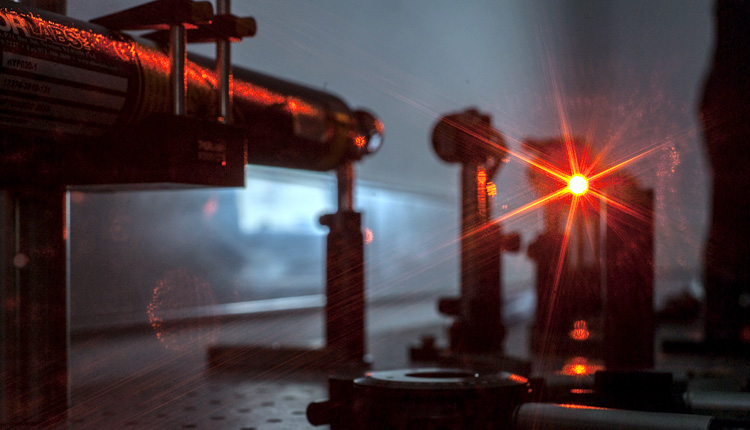 ΙΤΕ - IESL (Institute of Electronic structure and Laser),
