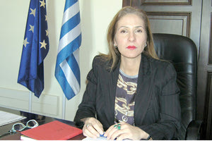 Η συντονίστρια της Αποκεντρωμένης Διοίκησης Μαρία Κοζυράκη