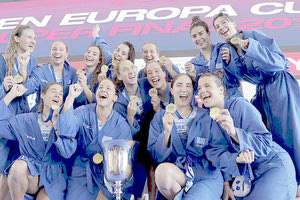 ΠΟΛΟ: «Χρυσή» στο Europa Cup η Εθνική γυναικών