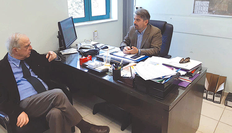 ΝΕΡΟ: Λαμπρινός και Ρασούλης ψάχνουν να βρουν λύση