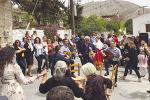 Ζωντανεύει ξανά το άλλοτε ερειπωμένο χωριό Εθιά