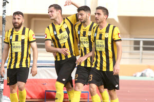 Oι παίκτες του Εργοτέλη πανηγυρίζουν