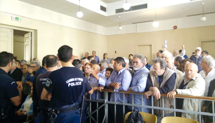 Aεροδρόμιο Καστελλίου: Οι δικαιούχοι αποζημιώσεων γέμισαν χθες ασφυκτικά την αίθουσα του δικαστηρίου