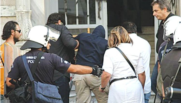 «Έσπασαν» τα ισόβια  στη δολοφονία Ρουσάκη