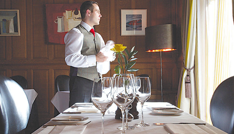 Οι εργαζόμενοι στα ξενοδοχεία