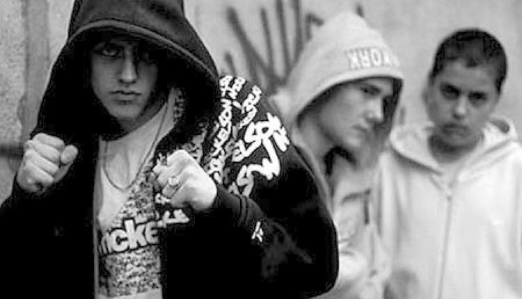 ΣΥΜΟΡΙΕΣ: ΜΙΑ ΠΑΡΕΑ 23ΧΡΟΝΩΝ ΤΡΟΜΟΚΡΑΤΕΙ ΤΟ ΗΡΑΚΛΕΙΟ