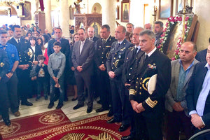 Ο περιφερειάρχης Κρήτης Σταύρος Αρναουτάκης, συμμετέχοντας στον εορτασμό του πολιούχου και προστάτη  της Ιεράπετρας  Αγίου Γεωργίου