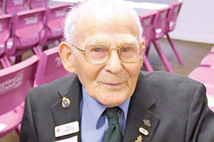 Πέθανε, σε ηλικία 100 ετών ο Νεοζηλανδός βετεράνος της Μάχης της Κρήτης Roye Hammond.