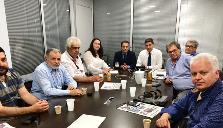 Συνάντηση με τους κατοίκους της περιοχής Ευαγγελισμού Πεδιάδος είχε ο βουλευτής Ηρακλείου κ. Λ. Αυγενάκης και ο κ. Μ. Σενετάκης    