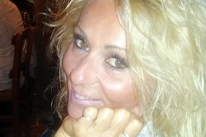 η αναισθησιολόγος Σοφία Παπα-ντωνάκη, η οποία τραυματίστηκε στη διάρκεια της διακομιδής δύο νεογνών από τον Άγιο Νικόλαο στο Ηράκλειο