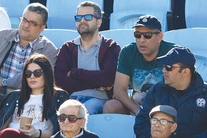 Ο Σάμι (δεξιά πάνω στη φωτό) τόνισε στους ανθρώπους του Εργοτέλη ότι θ’ ακολουθήσει το ίδιο πλάνο και τη νέα περίοδο