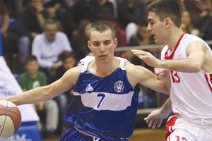 Τη συμπαράσταση του κόσμου θέλει το “Ηράκλειο”