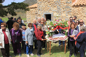 Με κατάνυξη στο Λιμνάκαρο και φέτος τη Μεγάλη Παρασκευή ο Ορειβατικός Σύλλογος Λασιθίου