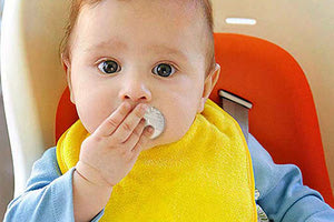 Στον οισοφάγο μωρού σφηνώθηκε το κέρμα