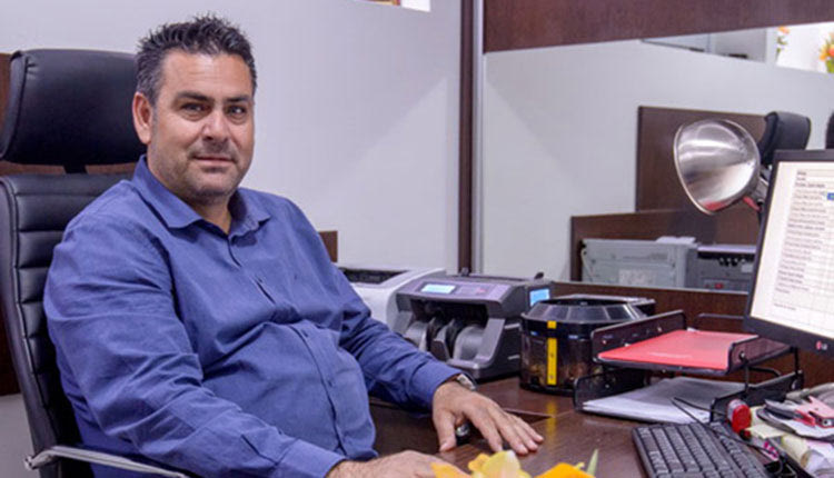 Ο Λυκούργος Σαμόλης 