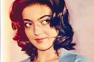 “Έφυγε” η τραγουδίστρια Ζωή Κουρούκλη