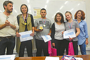 Η ομάδα μαθητών του Λυκείου Ν. Αλικαρνασσού κατέκτησε την πρώτη θέση στο αγώνισμα των Διττών Λόγων Λυκείων στους Δεύτερους Παγκρήτιους Αγώνες Ρητορικής Τέχνης