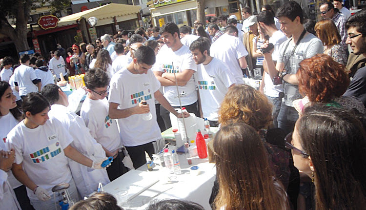 Σόου... χημείας «HeRaCLiON CHemiStrY SHOW»
