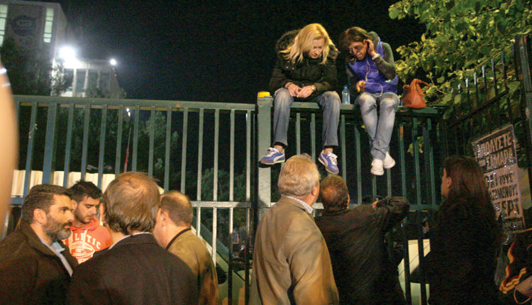 Το ενδεχόμενο να χρισθεί μέρα εορτασμού η 29η Απριλίου ως… επετειακή ημέρα επαναλειτουργίας της ΕΡΤ 