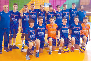 Η ομάδα βόλεϊ της ΓΕΗ στην Καλαμάτα