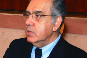 Ο κ. Γιώργος Στασινάκης