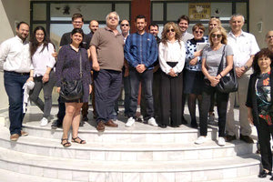 Η ομάδα του ΤΕΙ Κρήτης που δημιούργησε την εφαρμογή για τη μετάφραση γραπτού κειμένου στη νοηματική γλώσσα