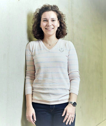 Η ΕΡΕΥΝΗΤΡΙΑ ΜΑΡΙΑ ΧΡΗΣΤΑΚΗ ΜΠΡΟΣΤΑ ΣΤΗΝ ΨΗΦΙΑΚΗ ΕΠΑΝΑΣΤΑΣΗ ΜΙΛΑ ΣΤΗΝ «Π»