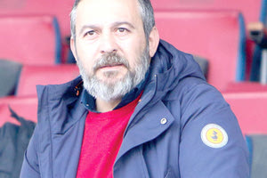 Ο Δημήτρης Μπαταγιάννης φέρεται να εκδήλωσε ενδιαφέρον για τον ΟΦΗ