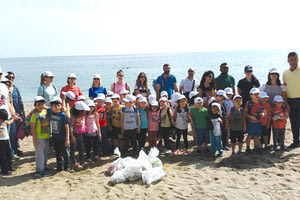 τα παιδιά στο Γάζι έδωσαν το παράδειγμα! Με τη δημοτική κοινότητα συμμετείχαν στον καθαρισμό βυθού και παραλίας!     